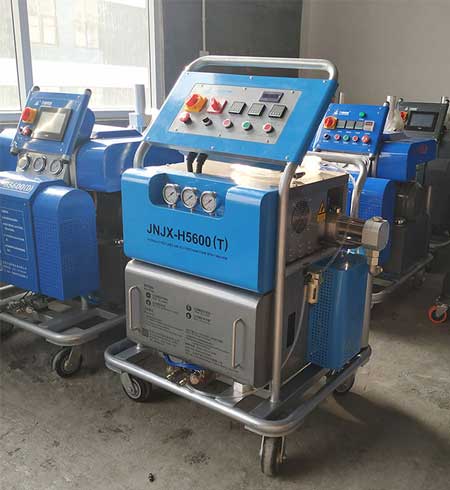 噴聚脲的機器(圖1) H5600T噴聚脲的機器